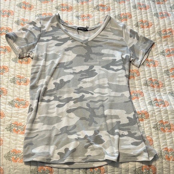 Gray Camo Short Sleeve Tee - Picture 1 of 3